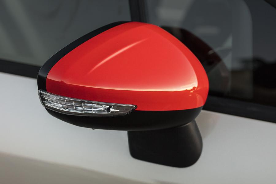 Детали экстерьера Citroen C3 Aircross 2017 года  (WW) (фото 15 из 120)